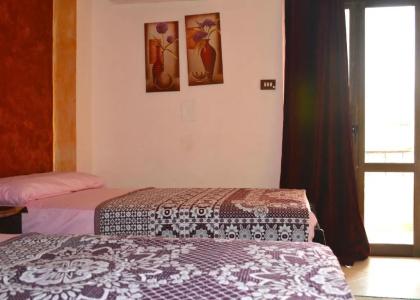 City Hostel - 183