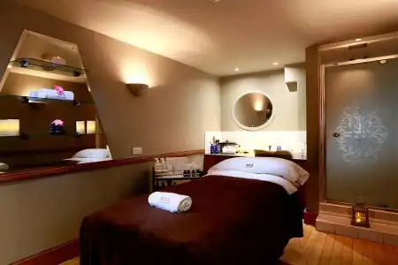 Dreamhouse Holyrood Apartments - 2
