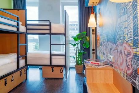 Generator Berlin Alexanderplatz - 73