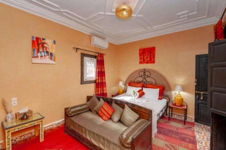 Riad Losra - 22