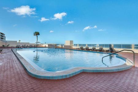 Quality Inn Daytona Beach Oceanfront - 11