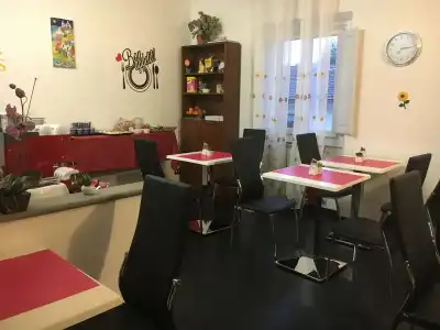 Mia Palace - 7
