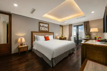 Hanoi Dalvostro Valentino & Spa - 135