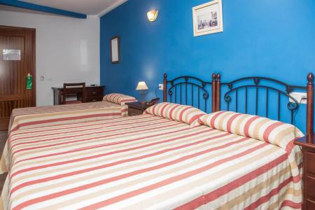 Hostal San Cayetano - 25