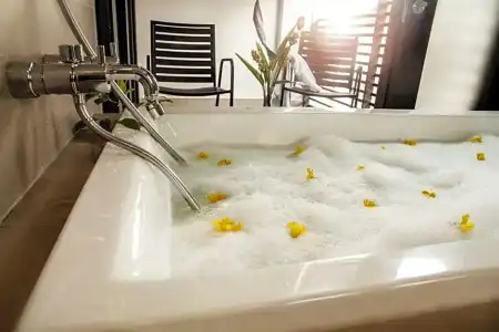 The Ranee Boutique Suites - 55