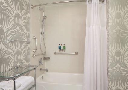 Silversmith Chicago Downtown - 8