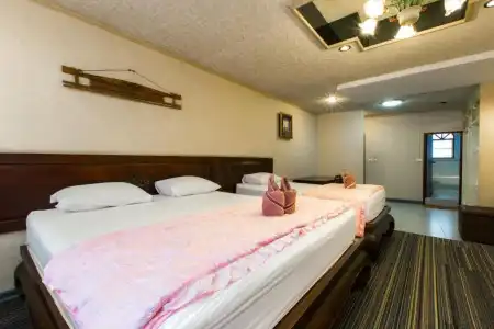 SK Boutique Maha Nakhon - 68