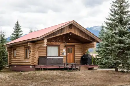 Glacier House Resort - 151