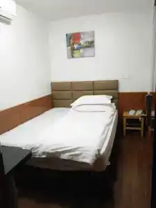 Shanghai Blue Mountain Bund Youth Hostel - 29