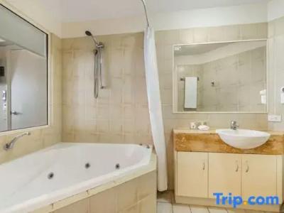 Raffles Mooloolaba - 40