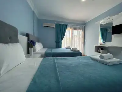 Marquis Blue - 1