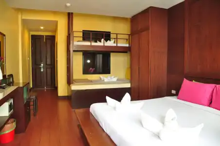 Sabye Bangkok - 24