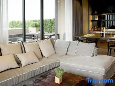 atta Lakeside Resort Suite - 72