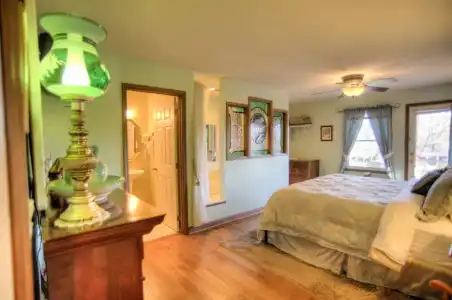 Blue Mountain Mist Country Inn & Spa - 92