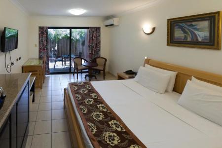 Novena Palms Motel - 1