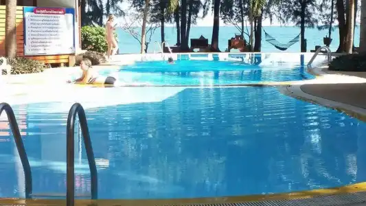 Bayview Beach Resort Baan Grood - 11