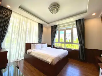 Dallas DaLat - 55