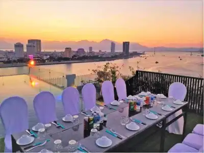 IBIZA Riverfront Da Nang - 45