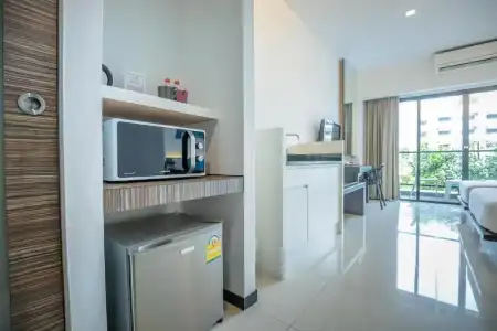 J Residence - 66