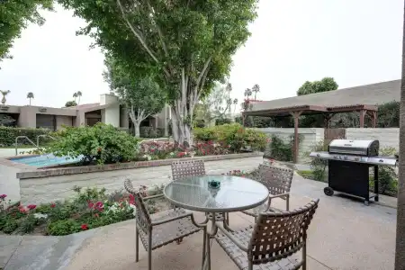 Shadow Mountain Resort - 45