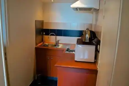 La Petite Rade Hôtel - 28