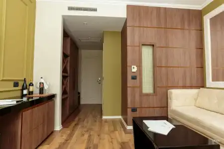 Regina City - 102
