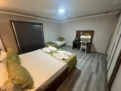Deniz Otel - 2