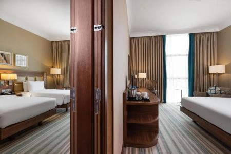 Hilton Garden Inn Dubai Jumeirah - 33