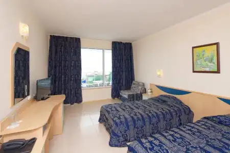 Blue Bay - 48