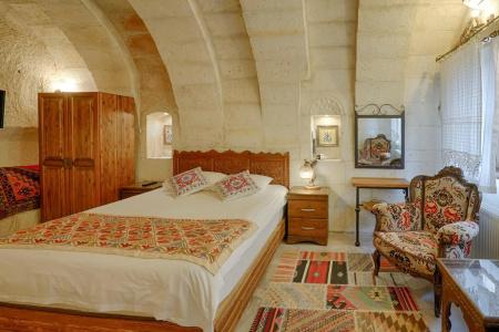 Tulip Cave Suites - 33