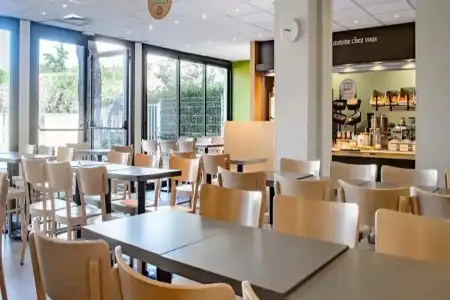 B&B Nîmes Ville Active - 21