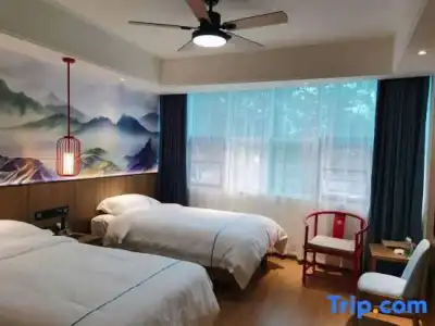 Tropic Towers Apartments - 51