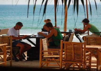 Lanta Nice Beach Resort - 21