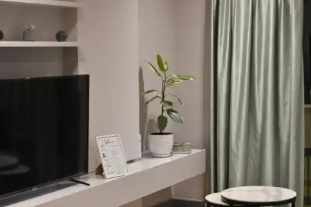 Theranda Boutique - 0