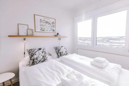 Hlíð Bed and Breakfast - 3
