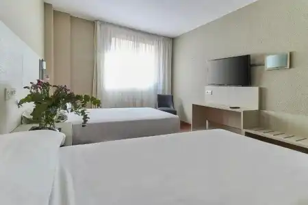 B&B Zaragoza Royal - 74