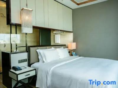 Hilton - 153