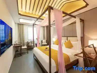 Tongli Cloud House Quadrangle Designer Cinema - 15