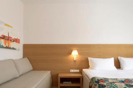 High Beach Resort - 47