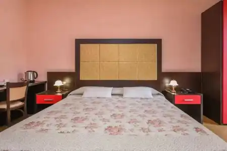 B&B America - 2