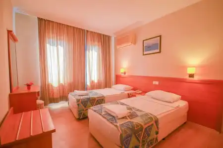 Select Suite & Apart - 4