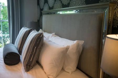 Serenity Inn Newport - 61