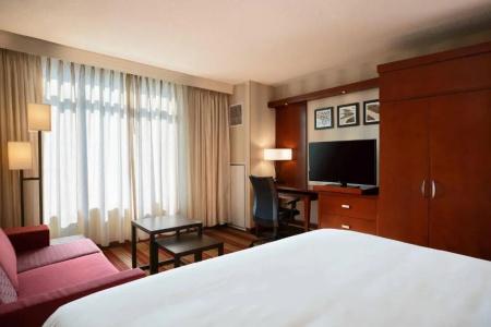 Courtyard by Marriott Washington, DC/Foggy Bottom - 50