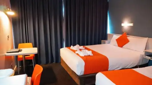 Waterfront Lodge Motel - 94