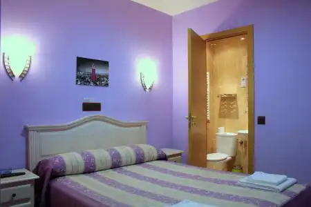 Hostal Regio - 76