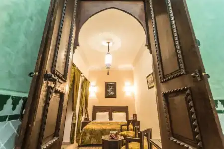 Riad Nasreen - 56
