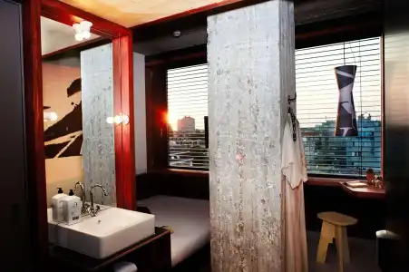 Volkshotel - 6