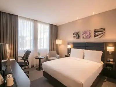 Hilton Garden Inn Frankfurt City Centre - 57