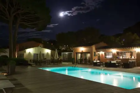 Hôtel Les Capucines - Saint Tropez - 11