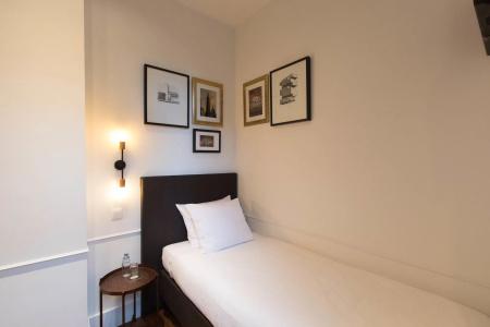 A Place - Boutique Emile - 2